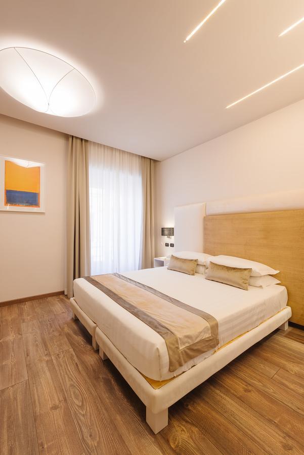 Etruska Luxury Trastevere Guesthouse Roma Ngoại thất bức ảnh