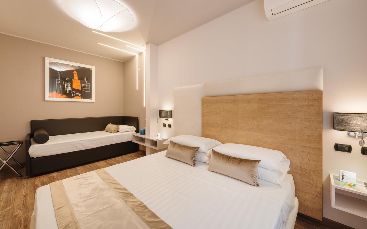 Etruska Luxury Trastevere Guesthouse Roma Ngoại thất bức ảnh