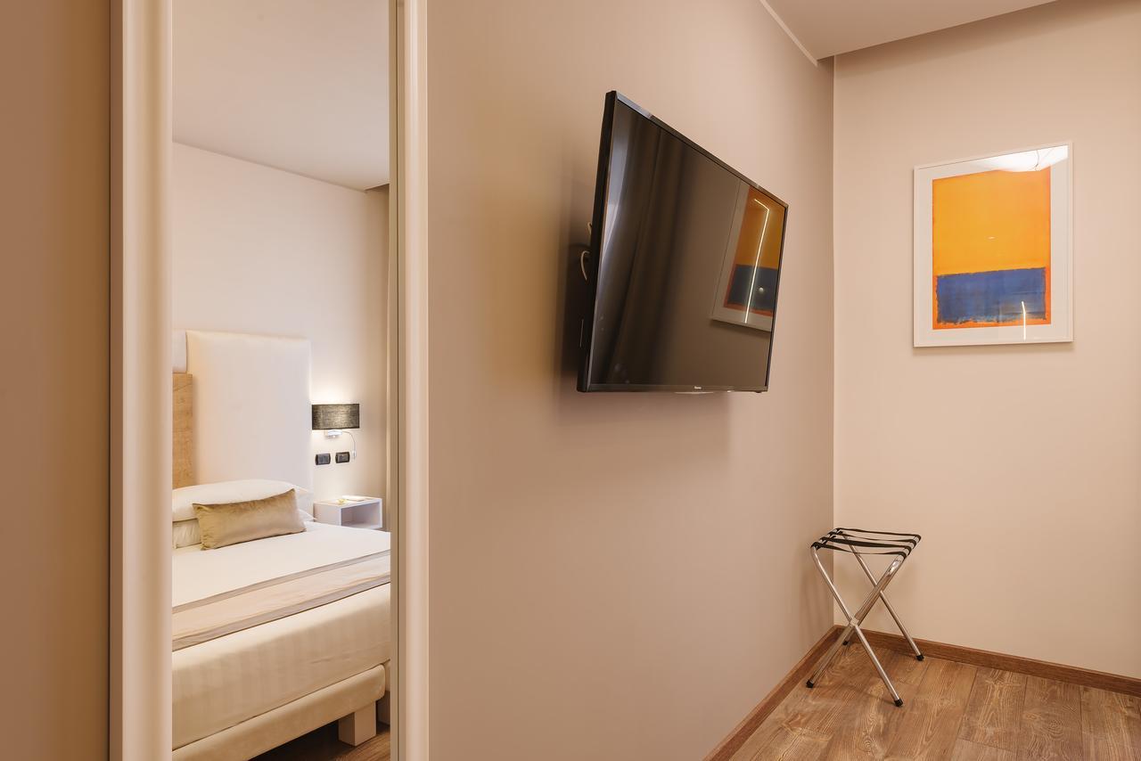 Etruska Luxury Trastevere Guesthouse Roma Ngoại thất bức ảnh